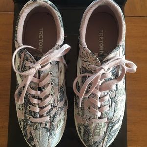 Pink/Green Quilted Print Tretorn Shoes Size 6.5